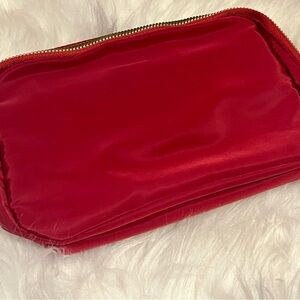 😎NEW😎Elegant Wine Colored Women's Crossbody bag